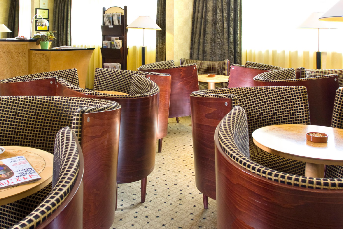 Crowne Plaza Liverpool Club Lounge.